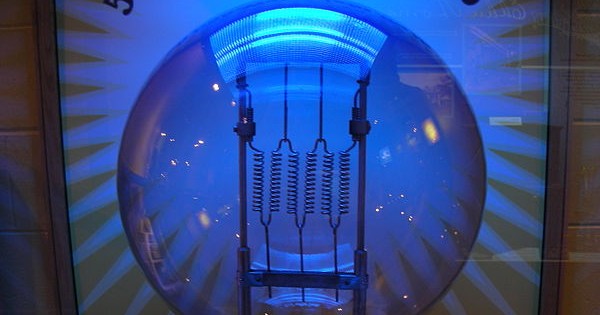The 50,000-watt bulb at the Museum of Science, Boston