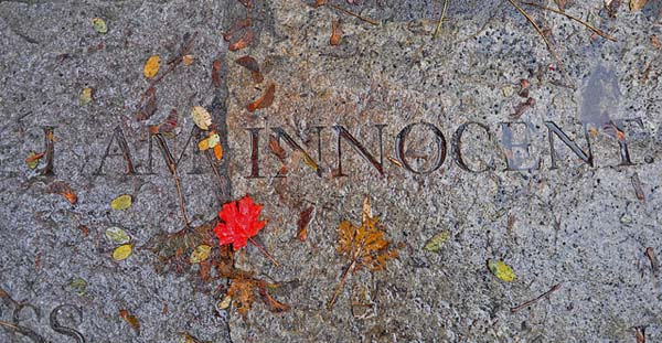Salem Witch Trials Memorial stone (Jennifer Boyer, Flickr/Ansonia)