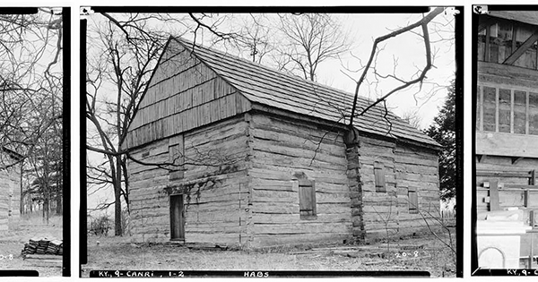 The Cane Ridge Meeting House in Paris, KY, as photographed on 1934 by Theodore Webb for the Historic American Buildings Survey. (Library of Congress)