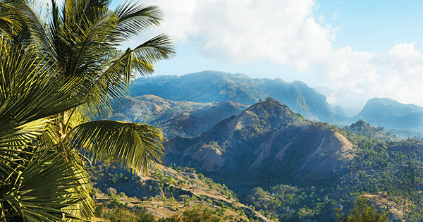 The mountains surrounding Baguia, where Timorese villagers hid during Indonesian air raids. (Jerry Redfern)