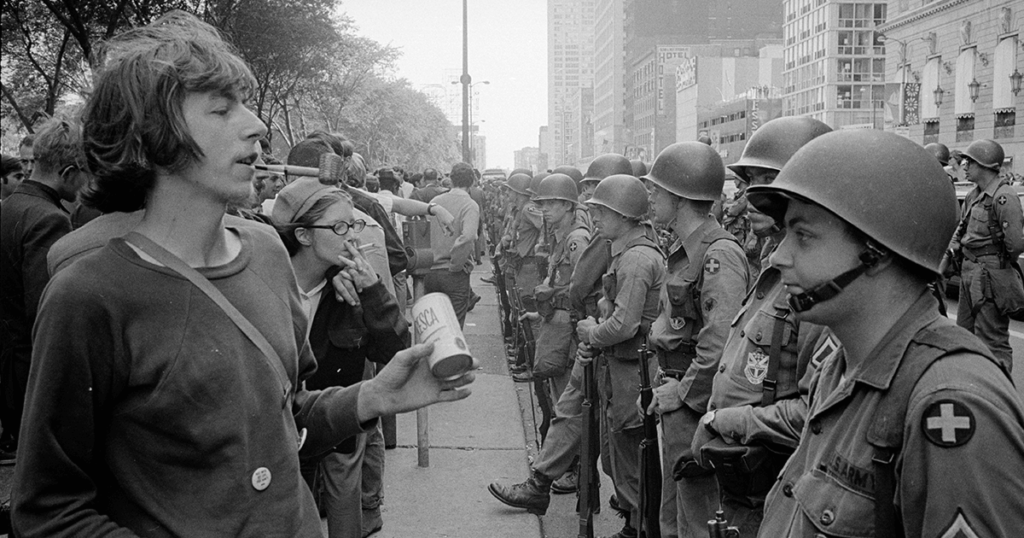 A scene from outside the Democratic National Convention in Chicago, August 26, 1968 (LOC/Warren K. Leffler)