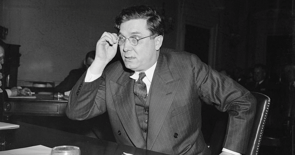 Wilkie, while president of Commonwealth & Southern, testifies before the House Military Affairs Subcommittee in May 1939. (Library of Congress)