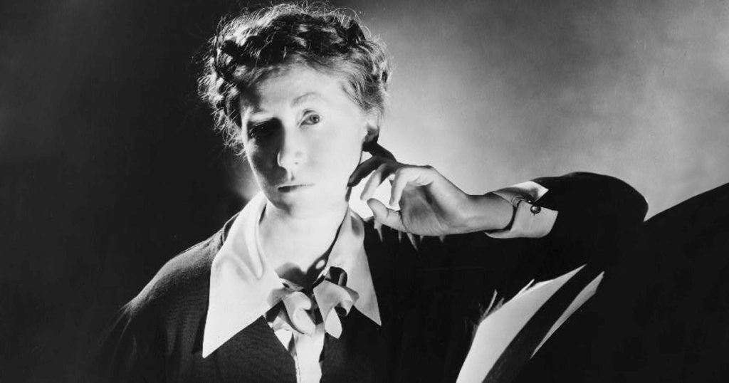 Marianne Moore, photographed in 1935 by George Platt Lynes (Wikimedia Commons)