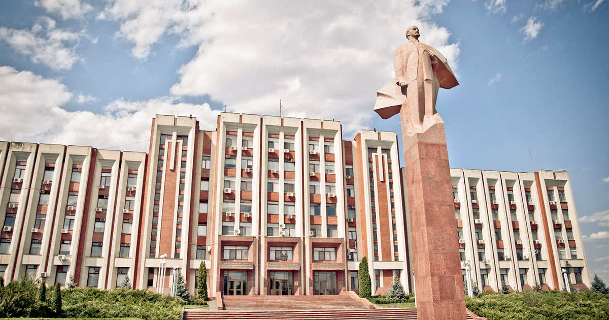 The Transnistria parliament building in Tiraspol (Flickr/Marco Fieber)