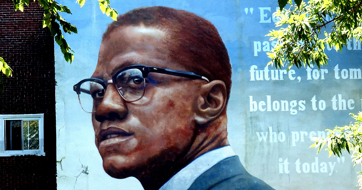 Mural of Malcolm X in Philadelphia, Pennsylvania (Neil Gilmour/Flickr)