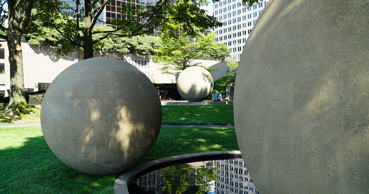 Dark Star Park, designed by artist Nancy Holt, in Arlington, Virginia (Arlington County, Flickr/arlingtonva)