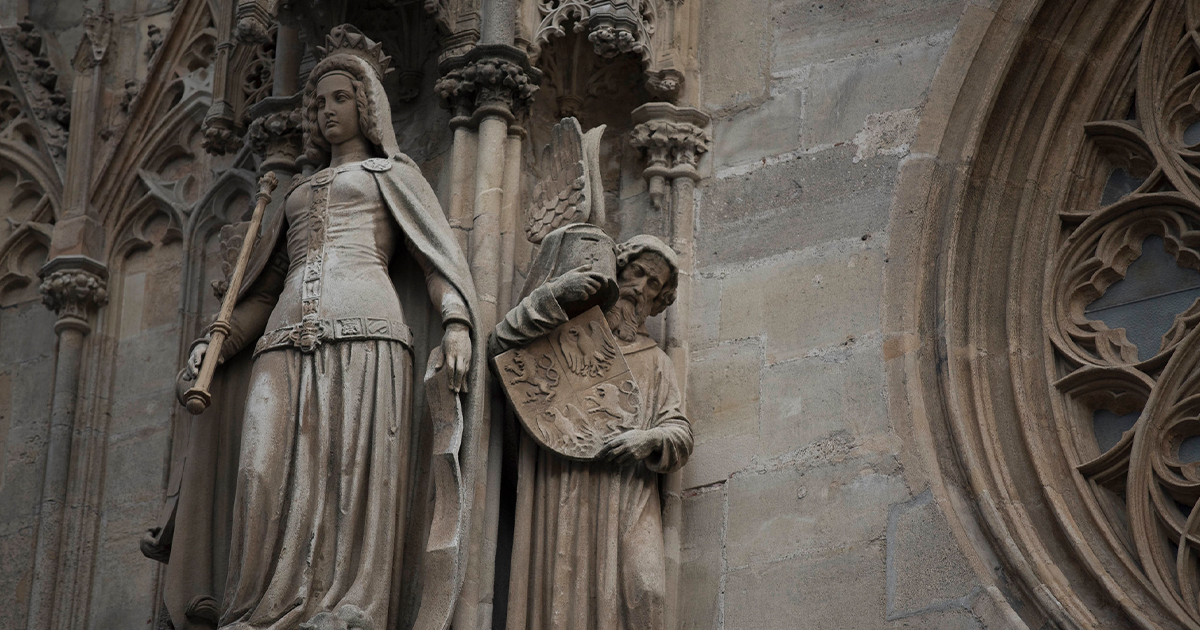 Sculpture adorning St. Stephen's Cathedral in Vienna, Austria (Patrick Vierthaler, Flickr/pv9007)