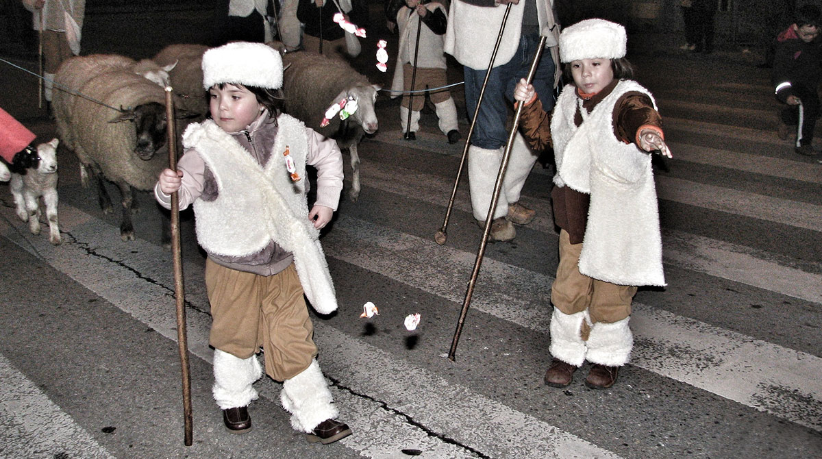 A Día de los Reyes Magos in Asturias (Flickr/jlmaral)