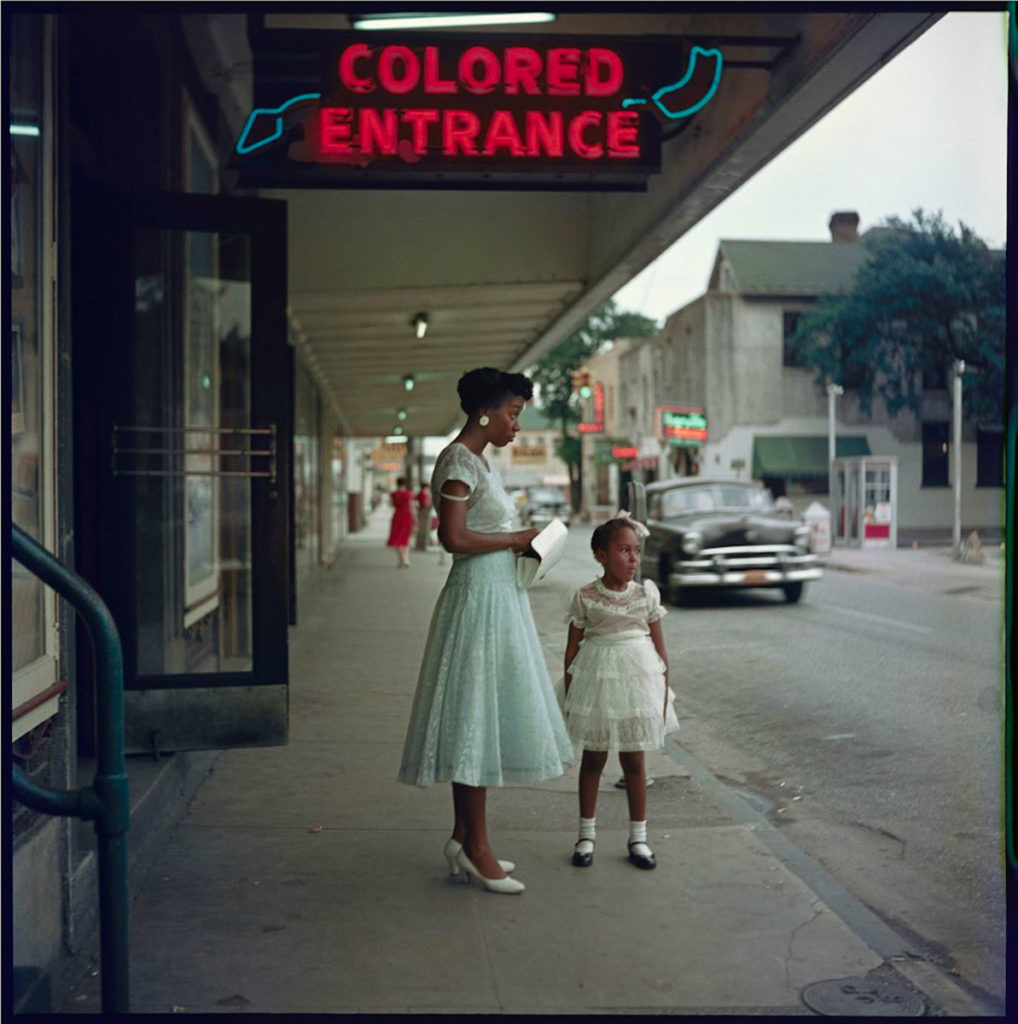 <em>Department Store, Mobile, Alabama, 1956</em> (Gordon Parks/Gordon Parks Foundation)