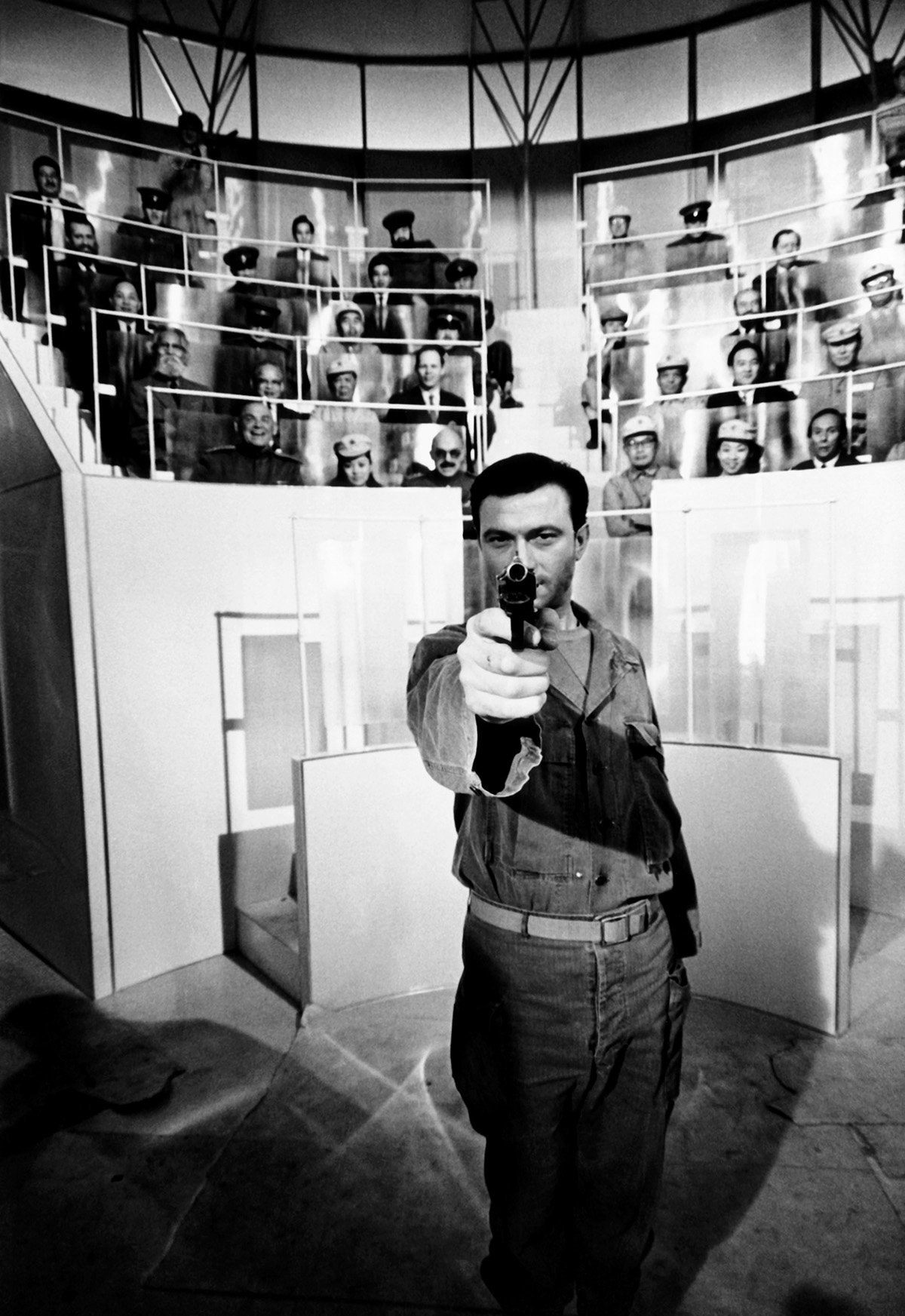 Laurence Harvey, center, in The Manchurian Candidate, 1962
