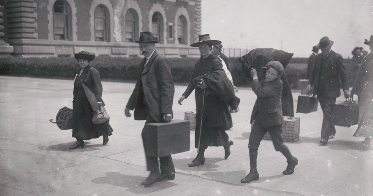 A 1907 photograph of immigrants arriving at Ellis Island (Library of Congress)