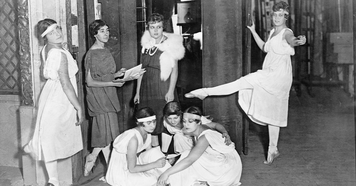 Ballets Russes rehearsal in New York City, 1916 (Library of Congress/Wikimedia Commons)